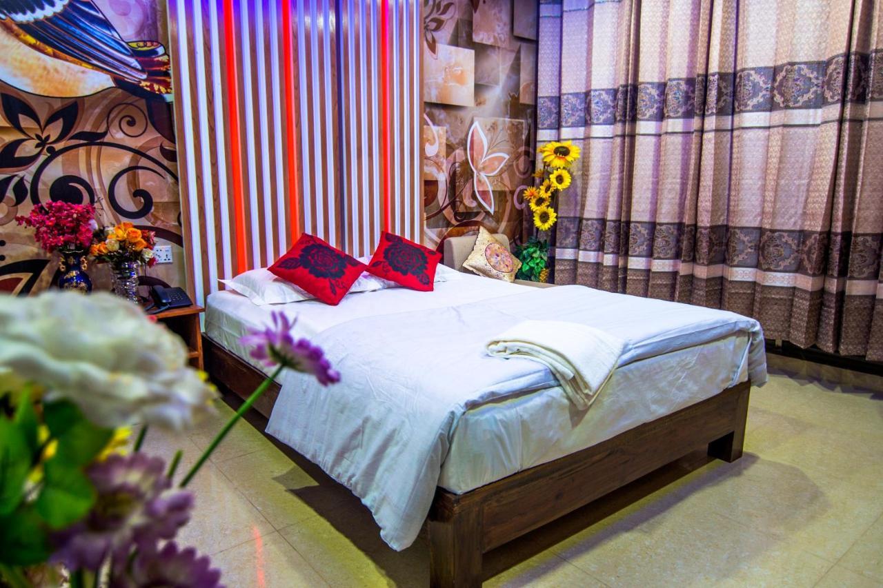 Hotel Pushpo Bilash Khulna Exterior photo